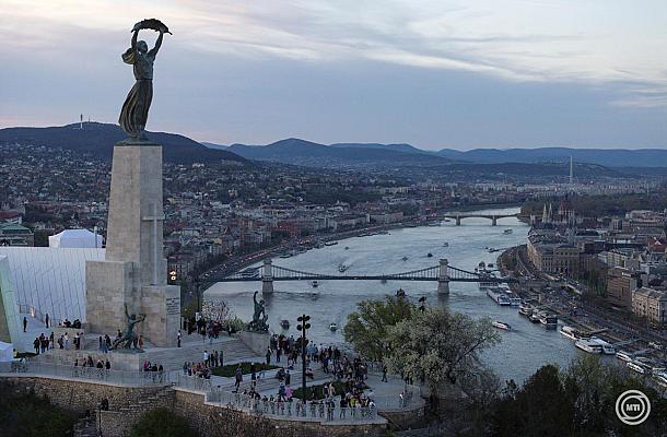 citadel budapest reopening photo mti hegedüs róbert
