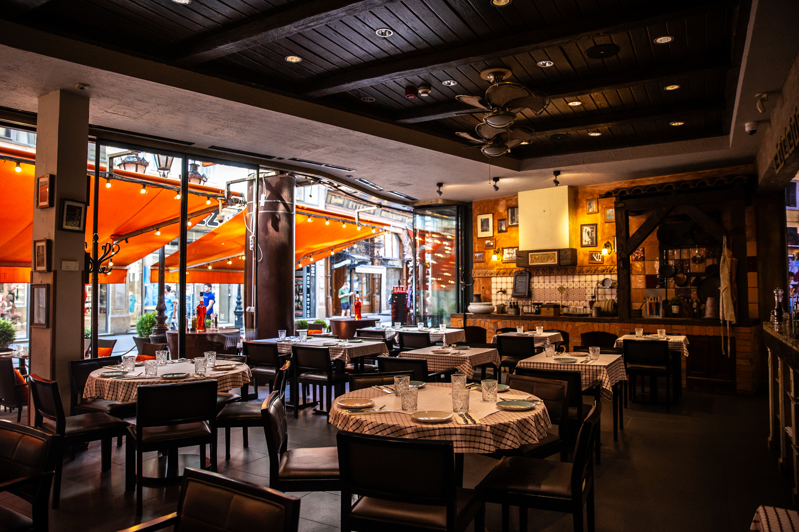 Cucina Italian kitchen
