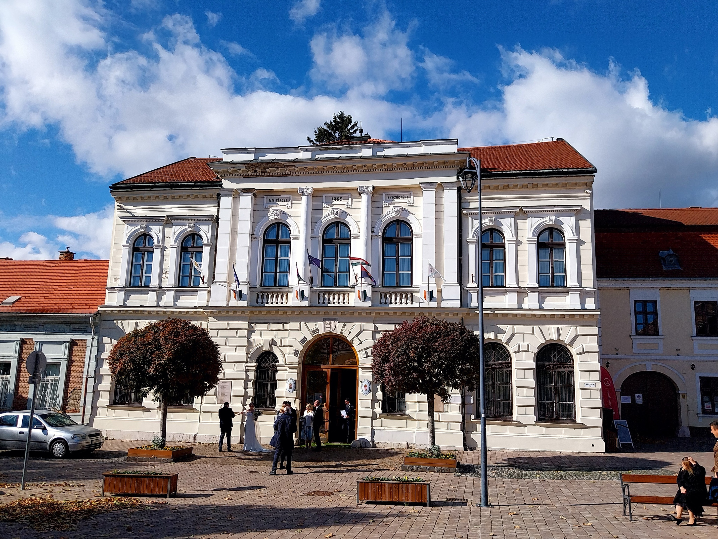 Tata, town Hall