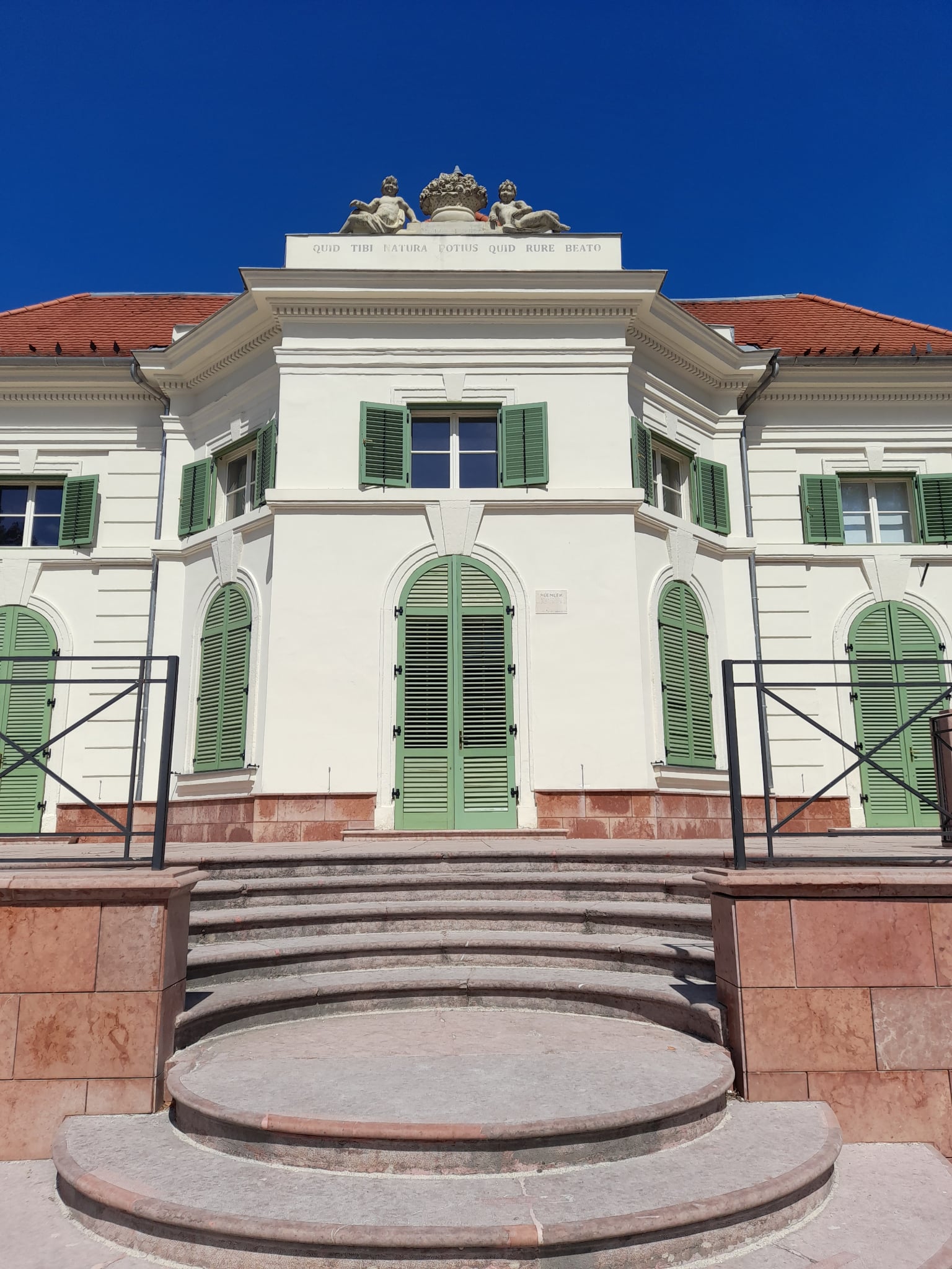 Summer Residence