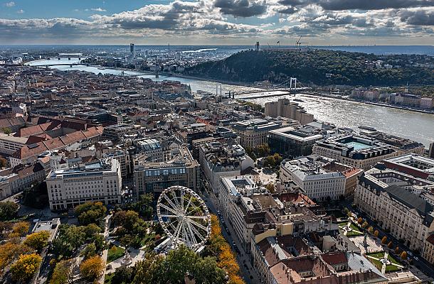 Budapest Skyline, ferris wheel, Danube