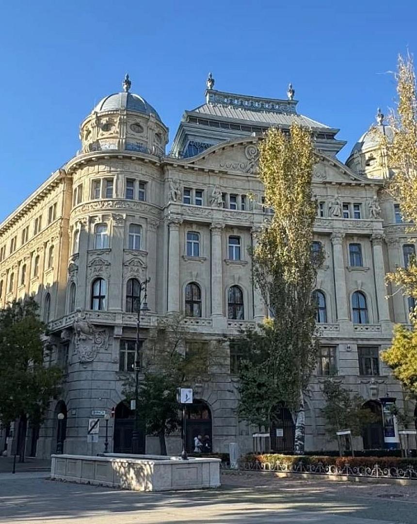 Liberty Square, Budapest