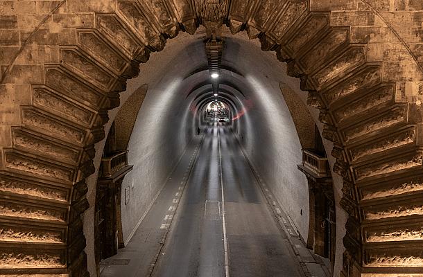 Váralagút, Castle Tunnel