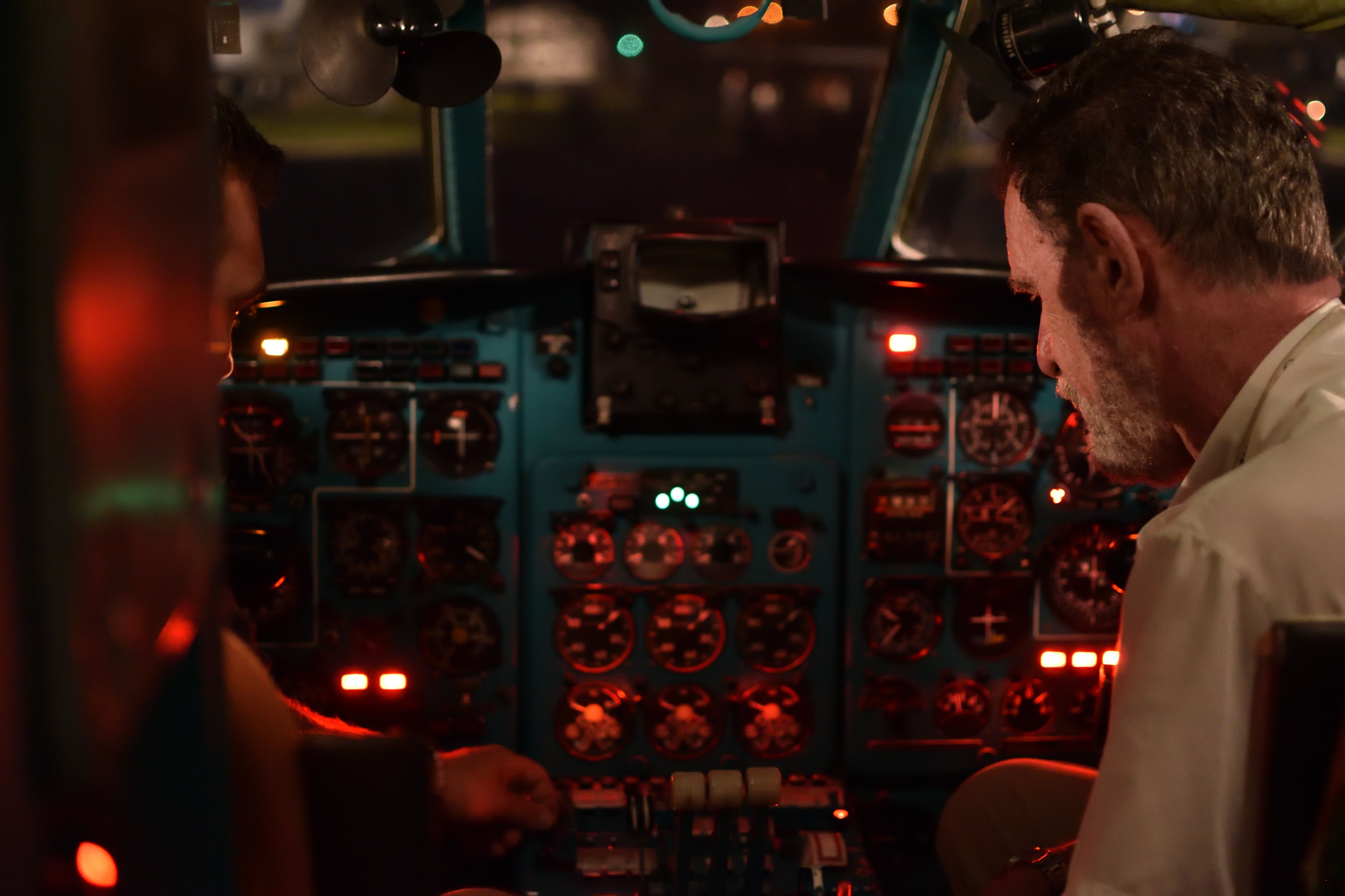 Aeropark Budapest Airport Night programs cockpit