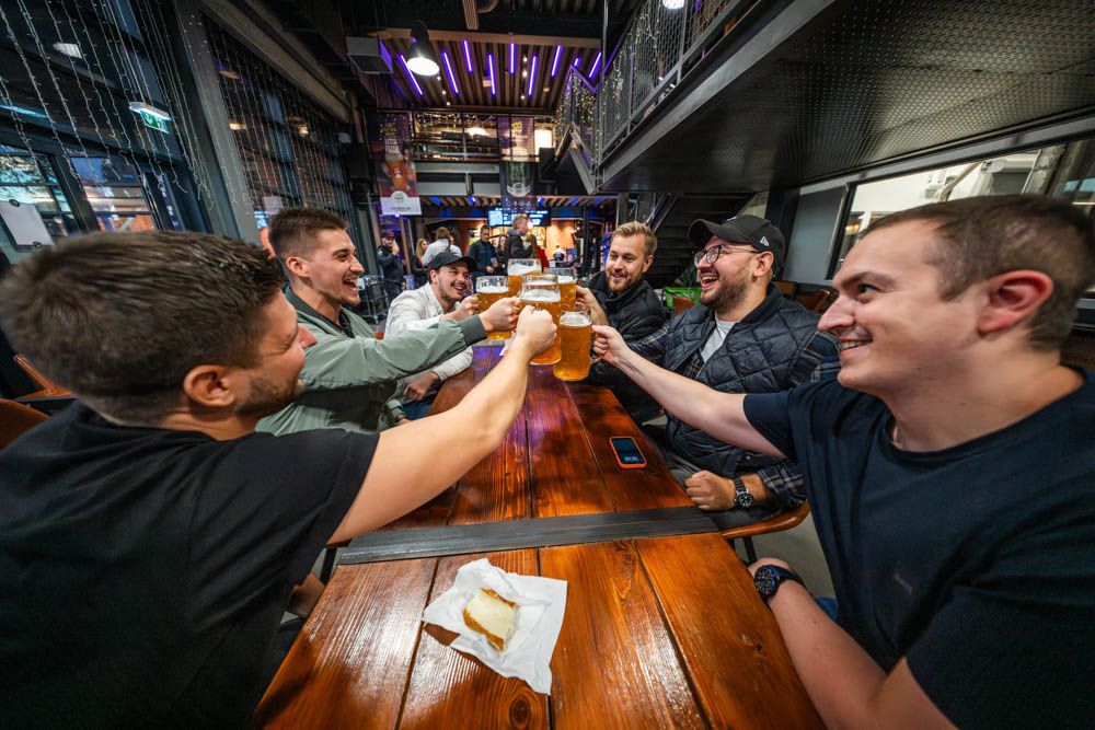 Hoptoberfest free beer festival in Budapest 2025