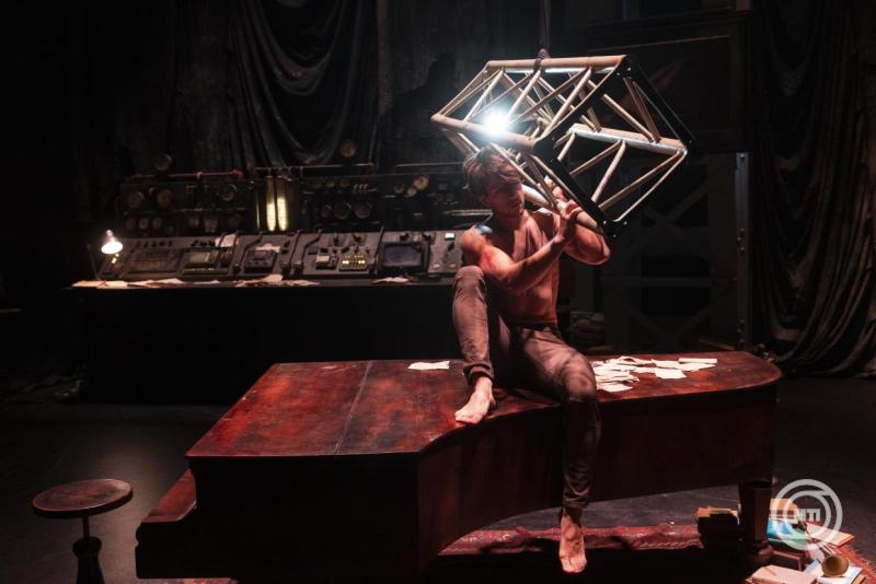 Recirquel Walk My World Millen&aacute;ris Budapest 2025