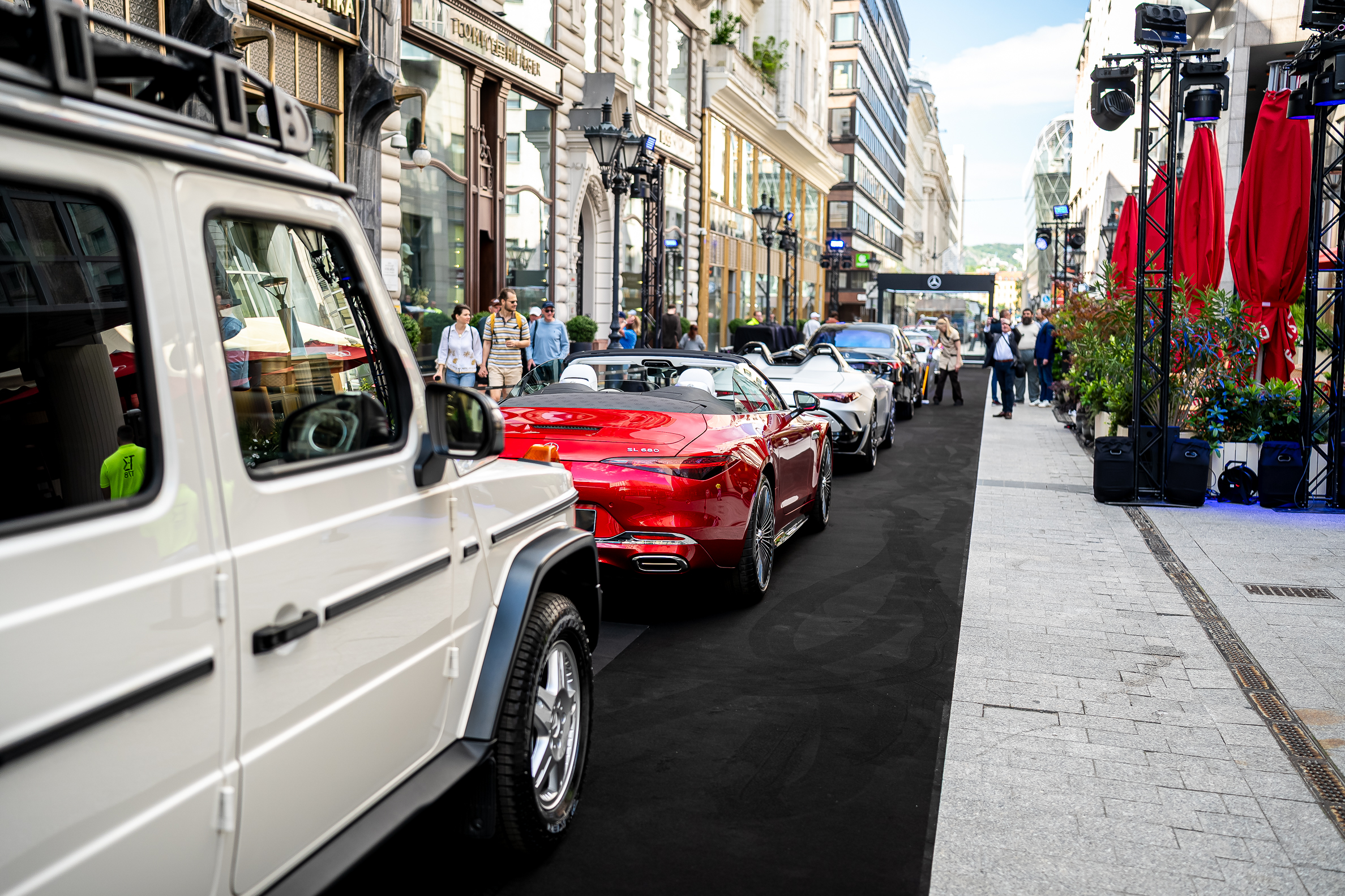 Mercedes-Benz Studio Budapest
